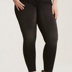 Torrid black wash jeggings Size 18